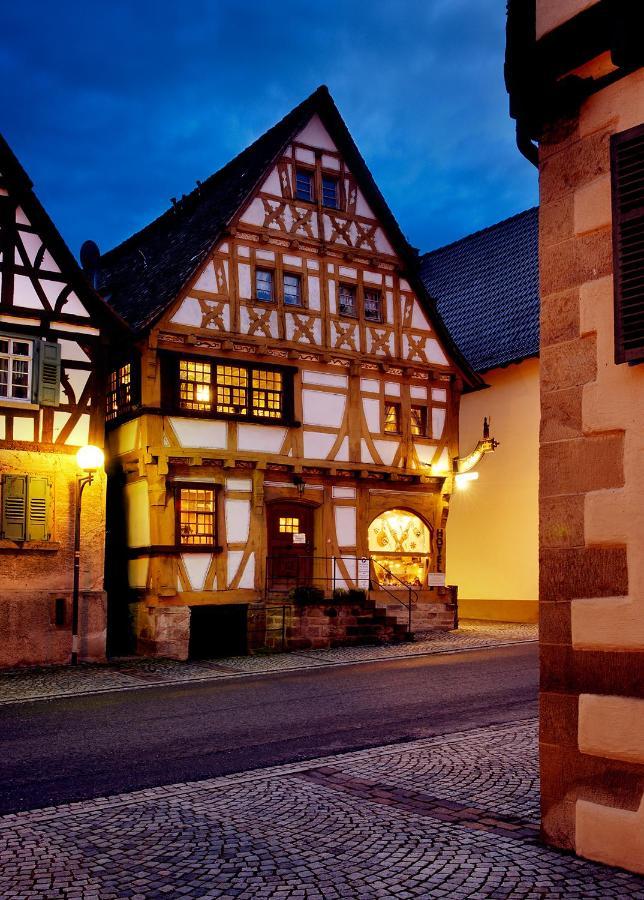 Hotel Restaurant Zum Nachtwaechter Lienzingen Eksteriør bilde